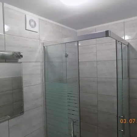 W Dziwnowku Przy Kosciele * Dziwnowek